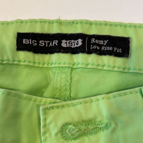 Big Star 1974 Neon Green shorts Women's size 28 - Picture 2 of 8